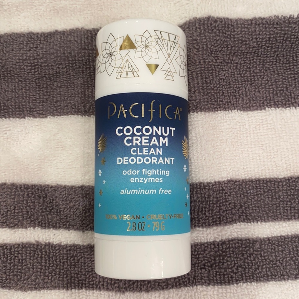 ⭐️Pacifica Coconut Cream Clean Deodorant